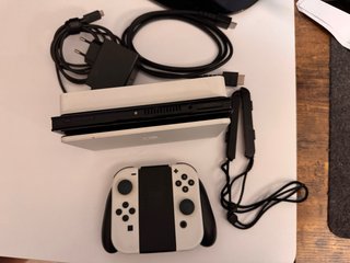 Nintendo Switch OLED Blanca PRECIO NEGOCIABLE