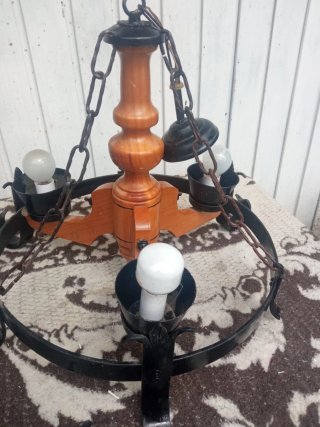 Lámpara antigua madera y forja