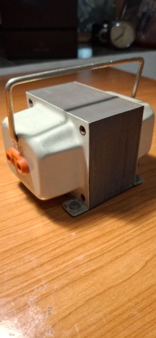 Transformador CESPEDES 220v/125v 500w