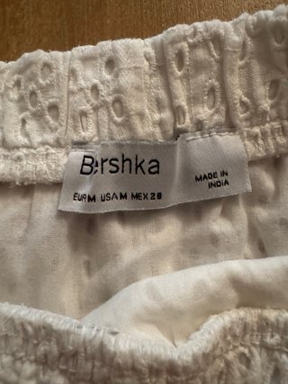 Falda Bershka blanca Talla M