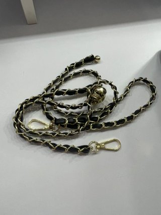 Bolso Guess Negro y Dorado