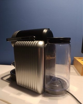 Cafetera Nespresso Zenius Profesional