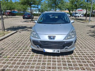 Peugeot 307 año 2007 solo 145000 km etiqueta C