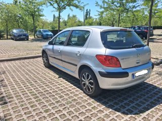 Peugeot 307 año 2007 solo 145000 km etiqueta C