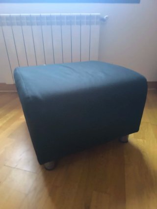 Puff cómodo con funda. URGE VENDER
