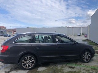 Skoda Superb 2010 combi TDI 2.0 Elegance