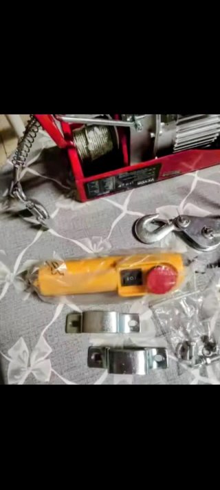 A ESTRENAR!Polipasto eléctrico 250Kg 510W potencia