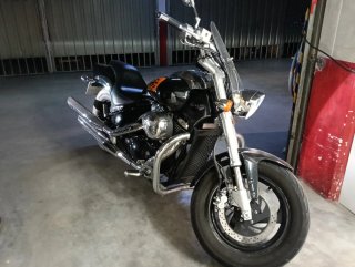 Suzuki Intruder
