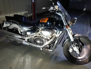 Suzuki Intruder