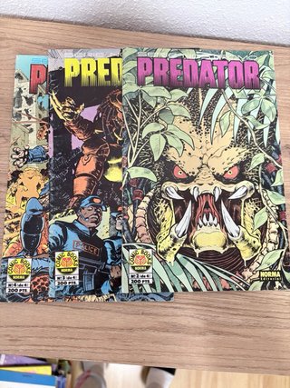 Tres comics predator