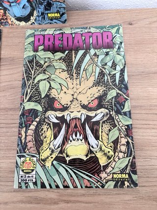 Tres comics predator
