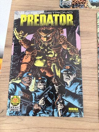 Tres comics predator