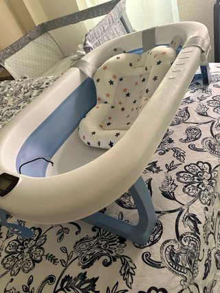 Bañera para bebé con termómetro