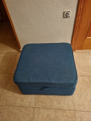 Sofá 2 plazas, sillón y puff azul