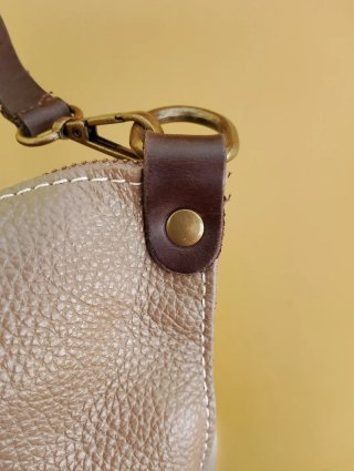 Bolso Piel tostado. Made in Italy