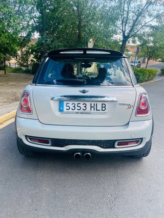 MINI Cooper 2012