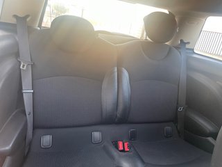 MINI Cooper 2012