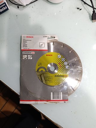 Disco de corte Bosch Ø 230 mm Sin estrenar