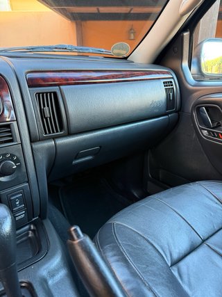 Jeep Grand Cherokee 2002