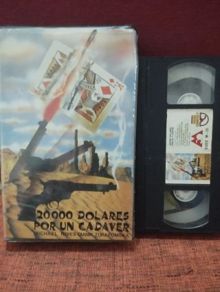 Películas VHS edición videoclub a 2 euros unidad