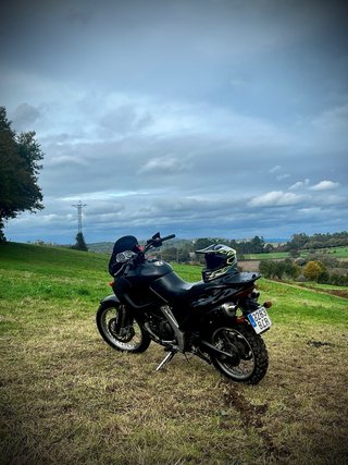 Aprilia Pegaso 650 Negra