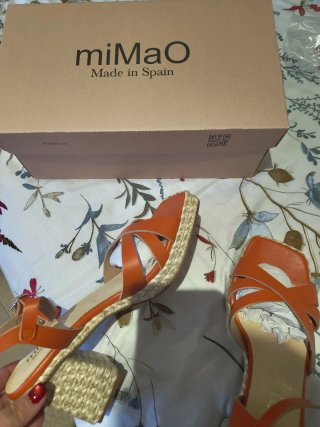 Sandalias Mimao Talla 38 Naranja.