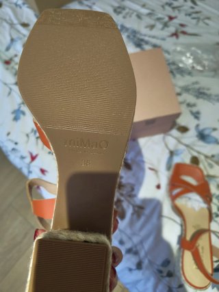 Sandalias Mimao Talla 38 Naranja.