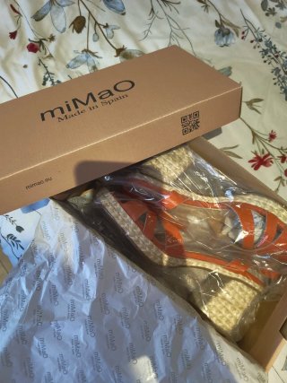 Sandalias Mimao Talla 38 Naranja.