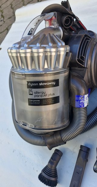 Aspirador Dyson DC32 Allergy Parquet Plus