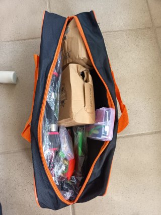 2 Cañas de Pescar 1.80m + Accesorios