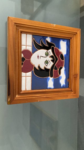 Azulejo decorativo rostro mujer