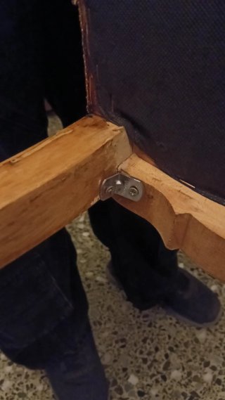 Conjunto mesa comedor y 5 sillas madera