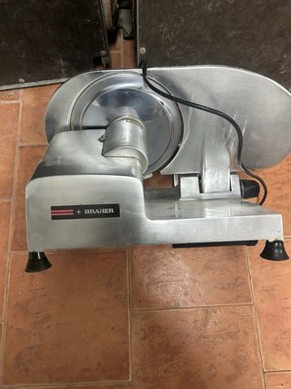 Cortadora de fiambre BRAHER
