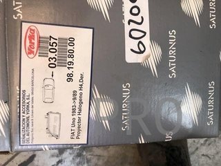 Faro Fiat uno derecho año 83