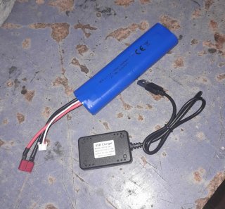 Batería Lipo BFN 7.4V 3000mAh + Cargador USB