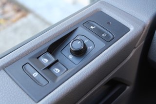Volkswagen TRANSPORTER 2.0 TDI 110 COMBI L2 (2021)