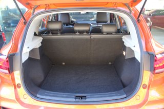 MG ZS 1.5 VTI 106 LUXURY (2022)