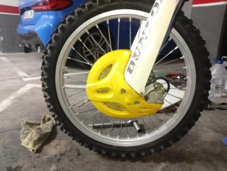 Suzuki RM 125 Motocross
