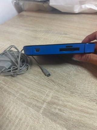 Nintendo 2DS Azul sin lápiz