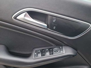 Mercedes-Benz CLA Shooting Brake 200 d 100 kW (136 CV)