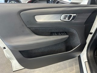 Volvo XC40 1.5 T4 211 INSCRIPTION EXPRESSION (2021)