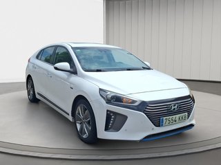Hyundai Ioniq 1.6 GDI HEV Tecno DCT 104 kW (141 CV)
