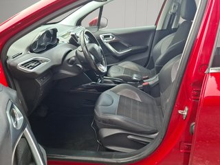 Peugeot 2008 PureTech 110 S&S Allure EAT6 81 kW (110 CV)