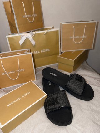 Chanclas Michael Kors mk