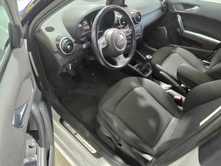 Audi A1 1.6tdi 116cv S-line