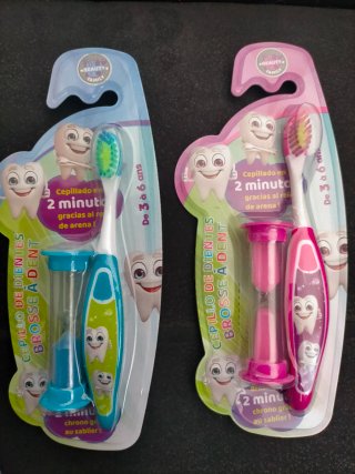Cepillo de dientes infantil