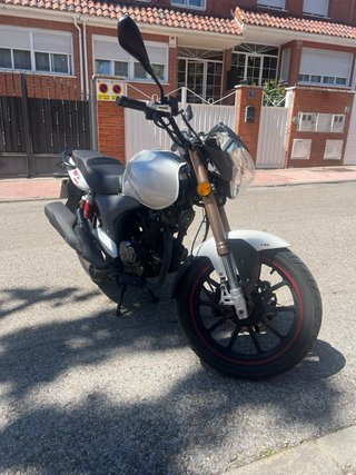 Keeway RKV 125 Blanca 2018 - 8.500 km
