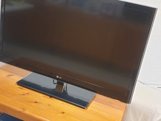 TV LG Smart TV 42 para piezas