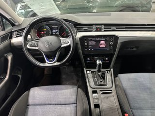 Volkswagen PASSAT 1.4 HYBRID 218 GTE EXECUTIVE (2021)