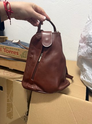 Mochila de cuero pequeña